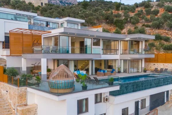 Spacious 4+1 Villa with Jacuzzi in Kalkan - Outside View