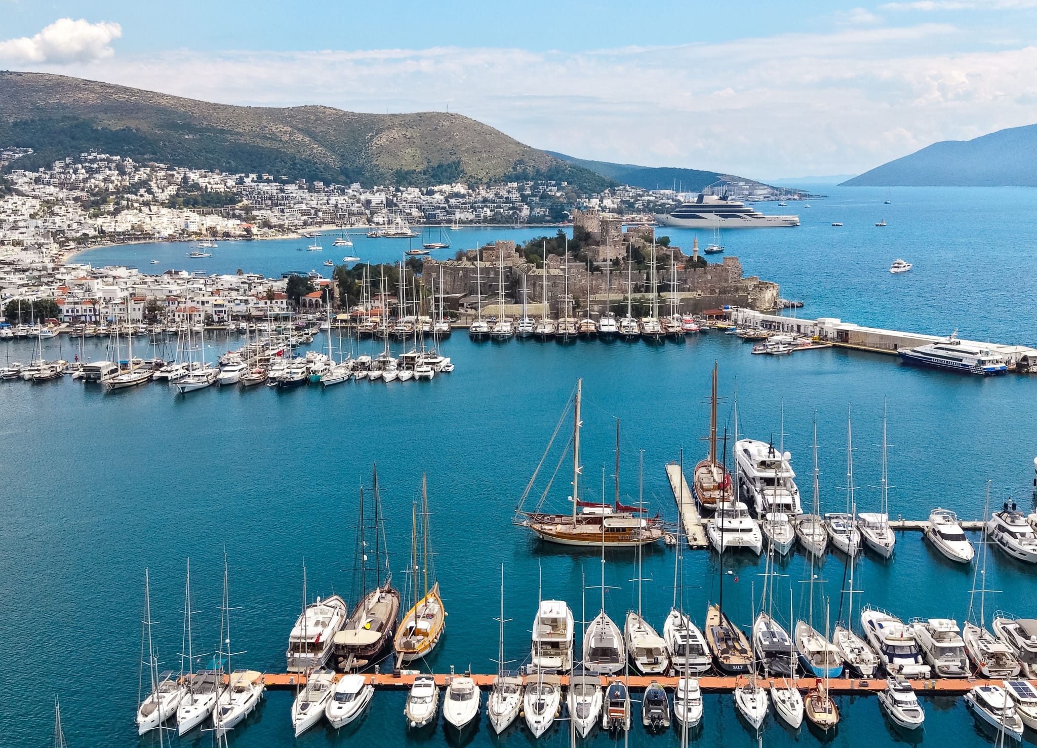 Kalkan boat